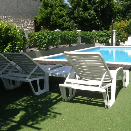 Kuca Za Odmor Batinic アパート スプリト